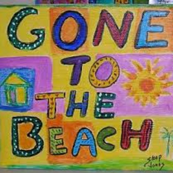 Meet your Posher, Holly - Picture 2 of 2